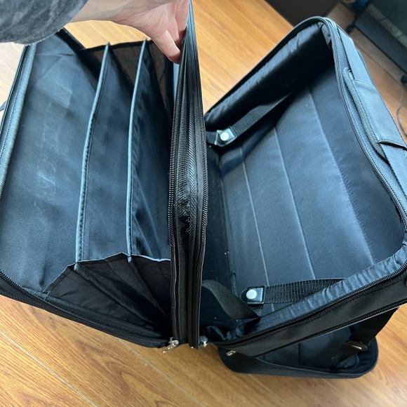 Samsonite work/travel bag. - Picture 3 of 13